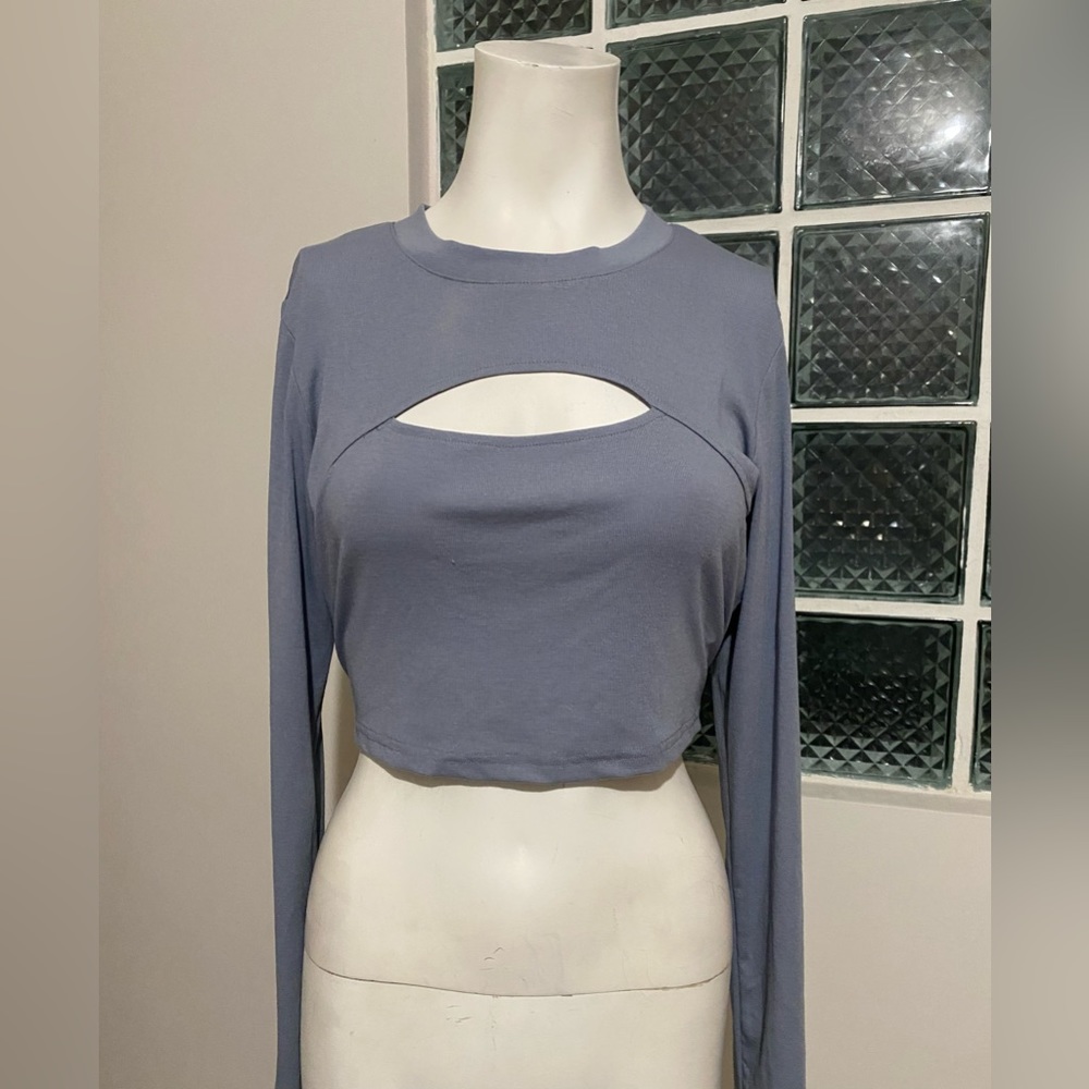 Long sleeve light blue top size M